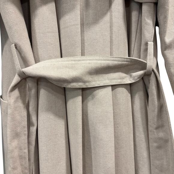 EXPRESS Cream/White Herringbone Light-weight Full Length Coat w/Belt, Sz Large - Picture 9 of 11